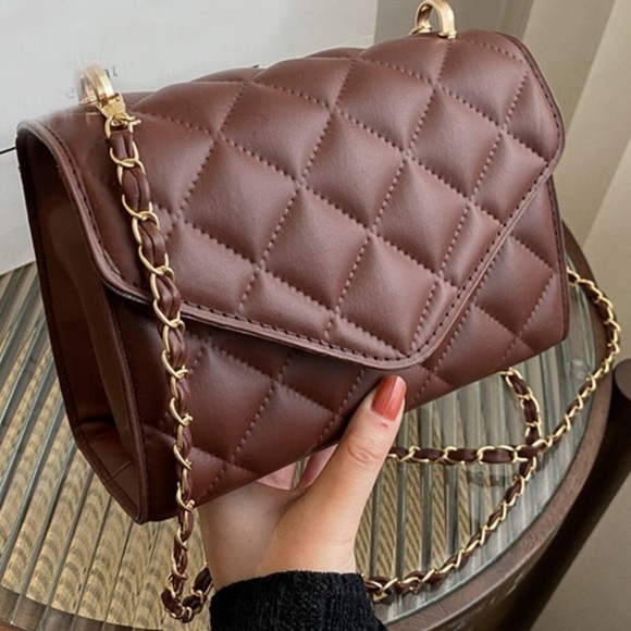 Mini Quilted Flap Chain Crossbody Purse, NWT - Picture 1 of 14